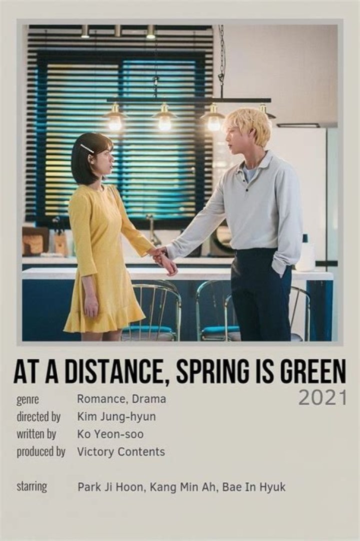 Hwang In Yeop And Kim So Hyun Share Steamy Kiss In New Drama "At A Distance, Spring Is Green"