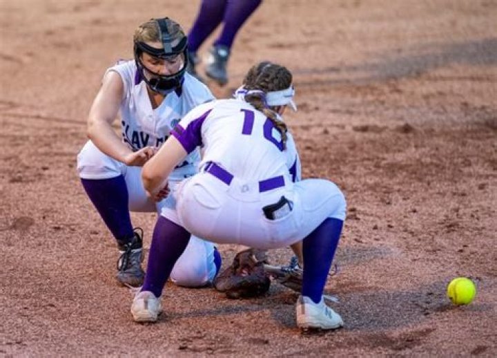 IHSAA Class A Softball State Semifinals