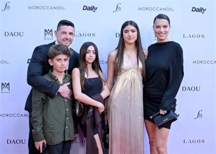 Is Adriana Lima An Only Child?