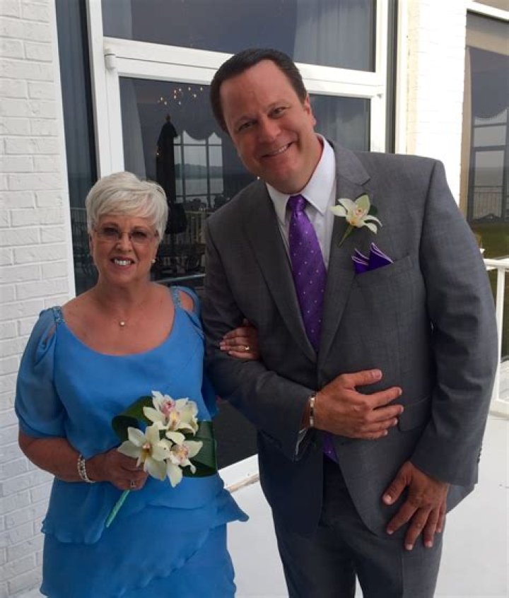 Is David Venable Married?