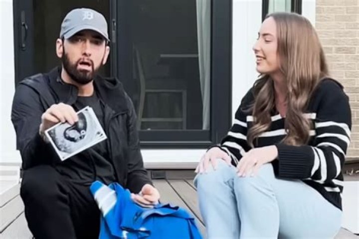 Is Eminem Currently In A Relationship?