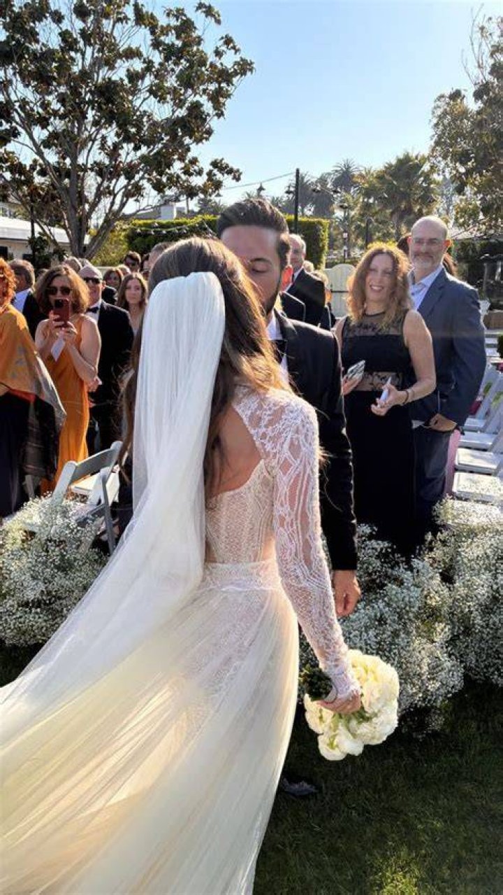 Is Hannah Selleck Married? Uncover The Truth Behind The Rumours