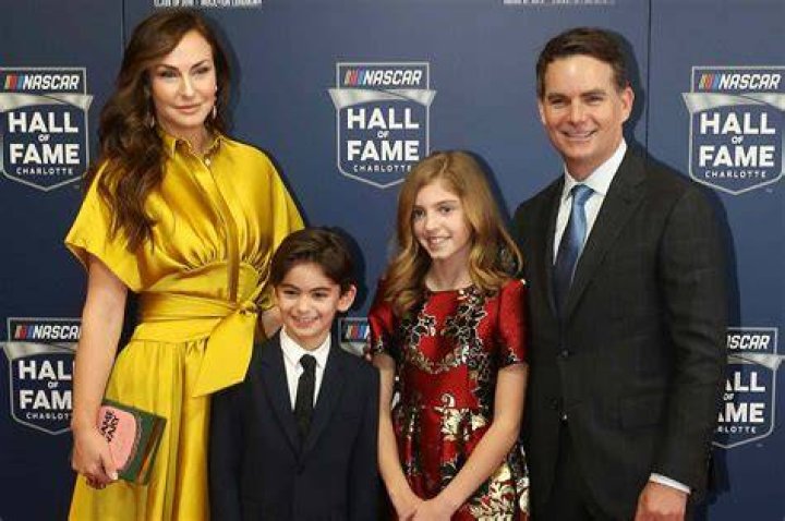 Is Jeff Gordon Actually Married? Unveiling The Truth