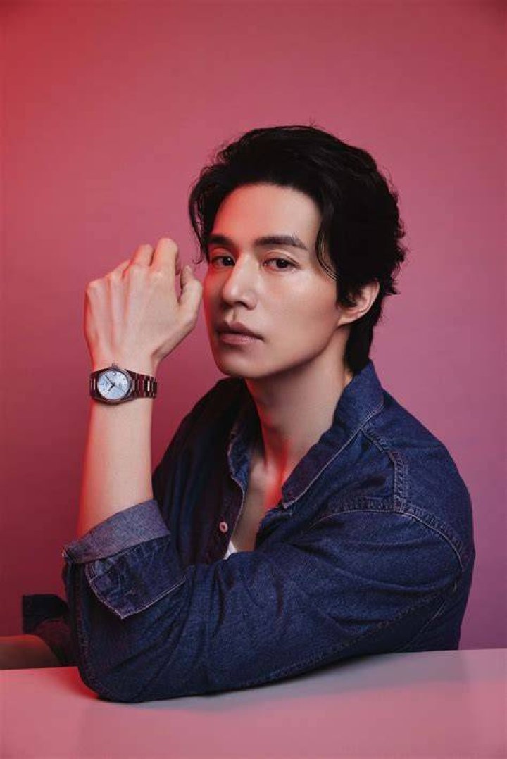 Is Lee Dong Wook Finally Off The Market? Uncover The Truth About His Marital Status