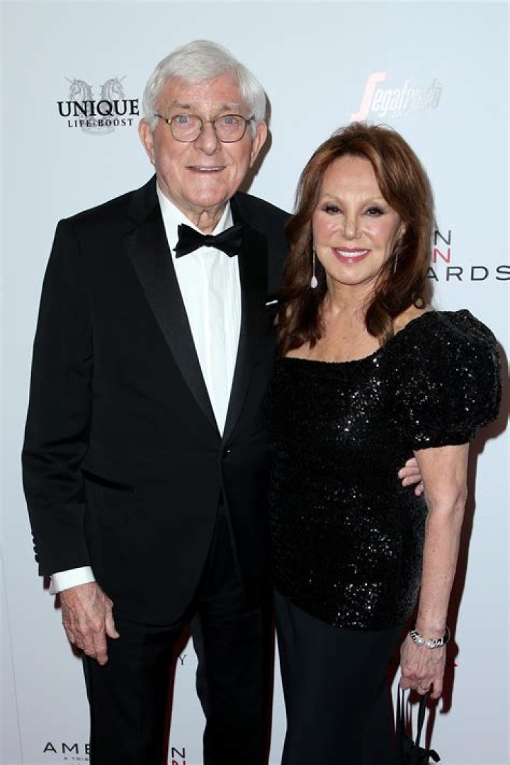 Is Marlo Thomas' Marital Status With Phil Donahue Still Intact?