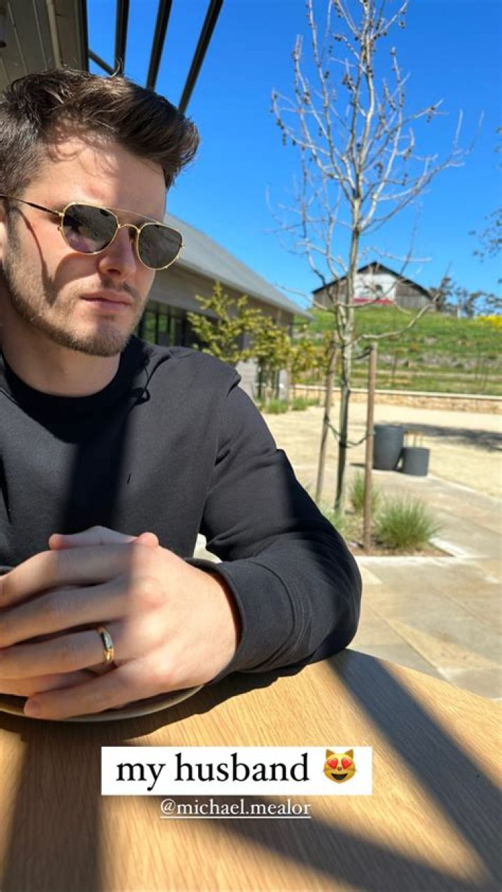 Is Michael Mealor Gay: Hollywood Star Mealor Is in Love? Check Here for More Updates!
