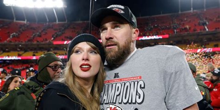 Is Taylor Swift's Mom Still Alive And Kicking?