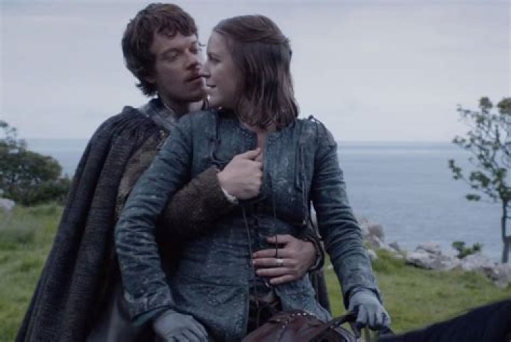 Is The Game Of Thrones Star Still Unattached?