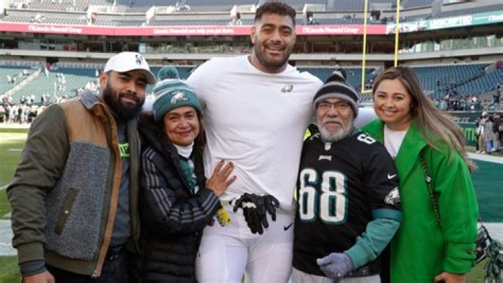 JiveSync | Jordan Mailata | Parents Tupai And Maria