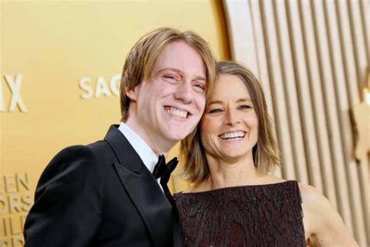Jodie Foster's Children's Father: A Mystery Unraveled