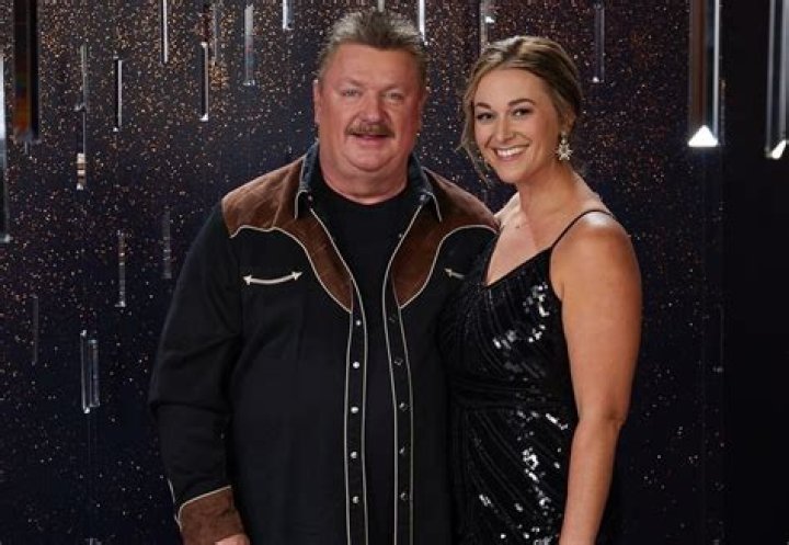 Joe Diffie's Spouse: A Love Story To Remember