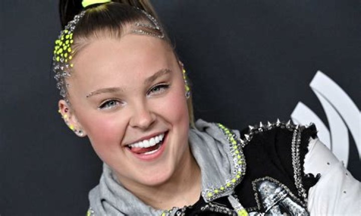 Jojo Siwa's Current Girlfriend: Uncover The Latest Scoop