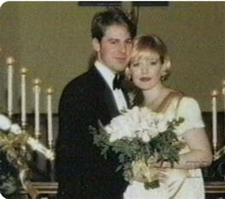 Jonathan Knight's Wedding Bells Ring! Marries Longtime Love Maura West