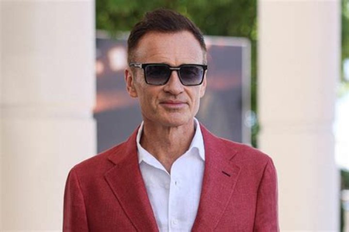 Julian McMahon Reveals Parkinson's Diagnosis: An Inspiring Journey Of Strength
