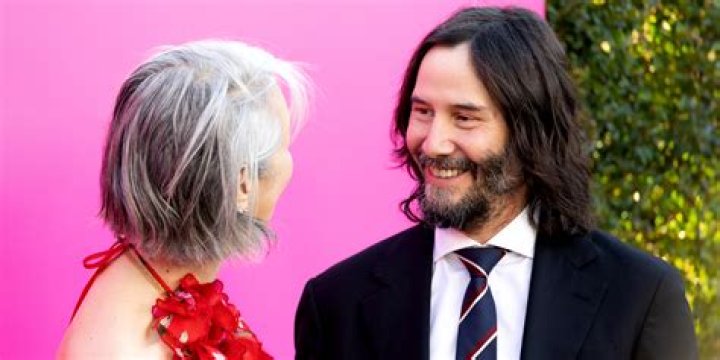 Keanu Reeves' Wife And Daughter: A Closer Look At His Personal Life