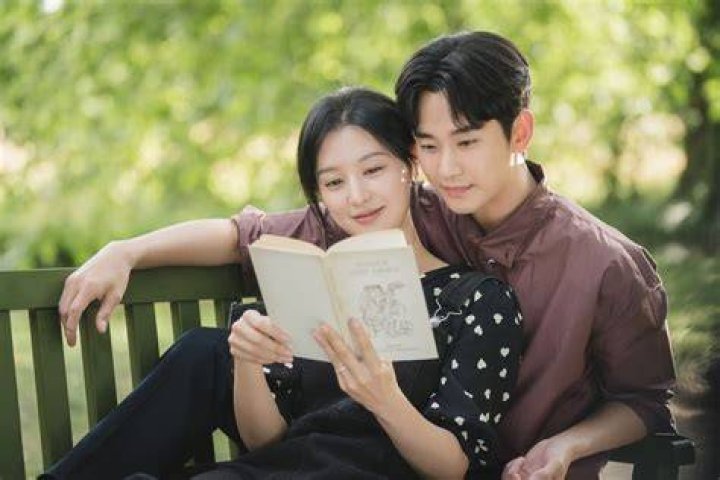 Kim Ji Won And Kim Soo Hyun: Uncovering The Truth Behind The Dating Rumors