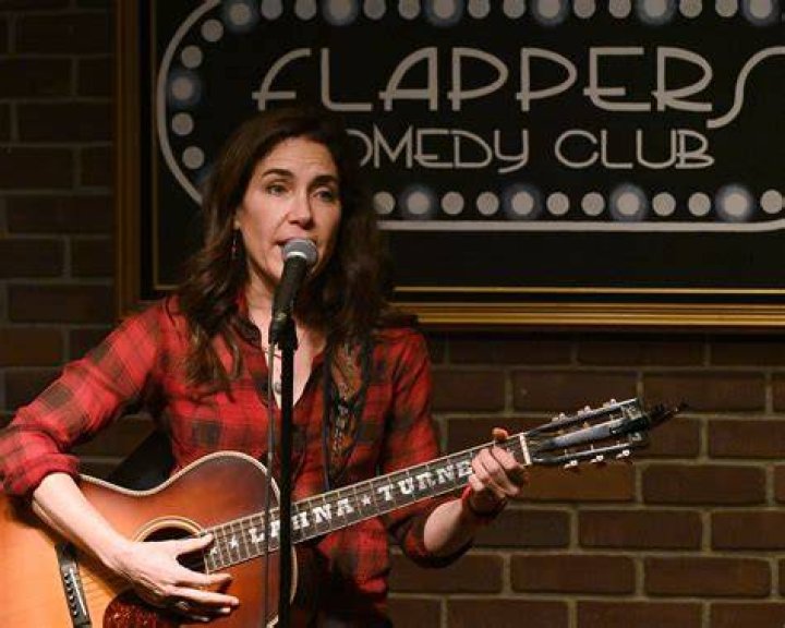 Lahna Turner: The Ultimate Guide To Her Career And Success