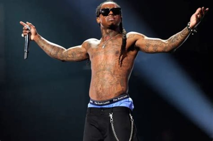 Lil Wayne's Stature: How Tall Is He?
