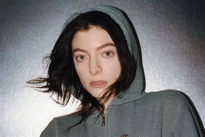 Lorde's Sexuality: Journey To Self-Discovery
