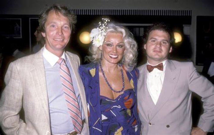 Mamie Van Doren Biography, Age, Height, Husband, Net Worth, Family