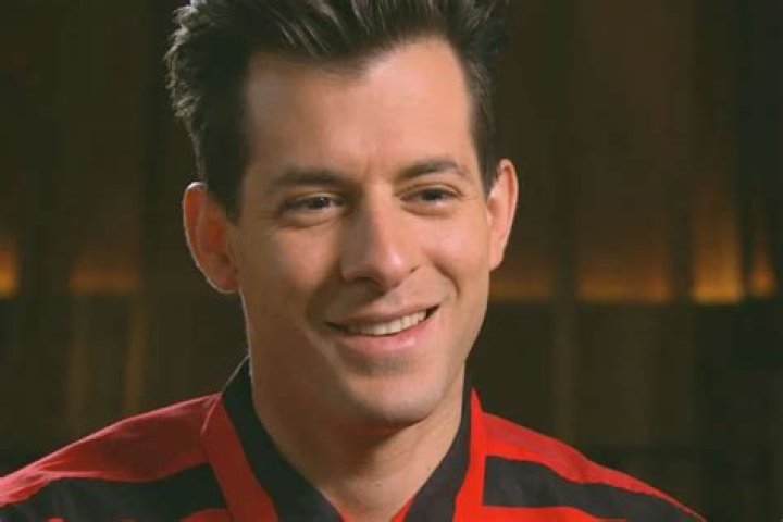 Mark Ronson Claims That He Identifies As Sapiosexual