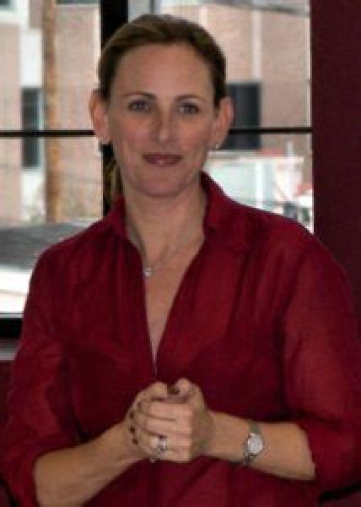 Marlee Matlin Height, Weight, Age, Spouse, Children, Facts, Biography