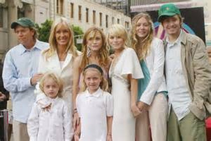Mary-Kate Olsen's Siblings: A Comprehensive Guide