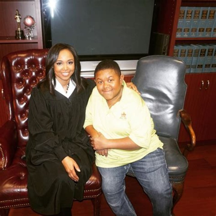 Meet Emmanuel Lewis's Wife: Surprising Facts And Insights