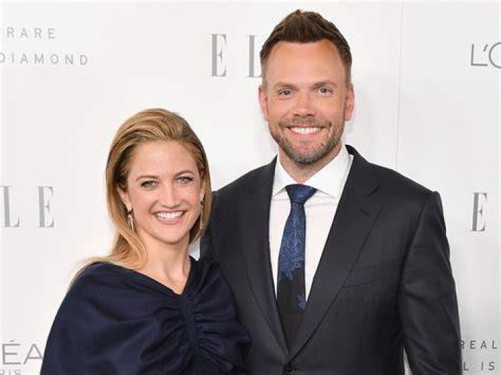 Meet Joel McHale's Charming Wife: A Glimpse Into Their Bond