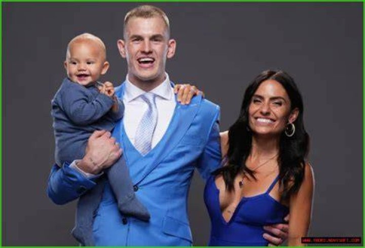 Meet Sean Strickland's Wife: A Behind-the-Scenes Look Into His Personal Life