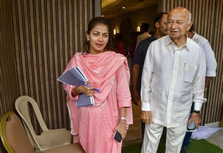 Meet Sushil Kumar Shinde Pahariya, The Renowned Politician And Former Home Minister Of India