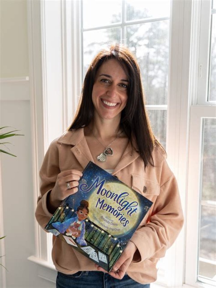 Meet The Inspiring Amanda Reyne