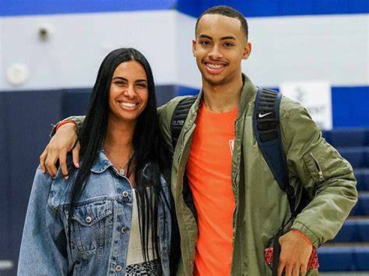 Meet The Remarkable Amari Bailey Mom