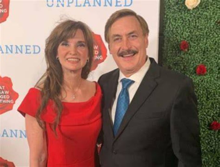 Mike Lindell And Kendra Reeves: Exploring Their Relationship