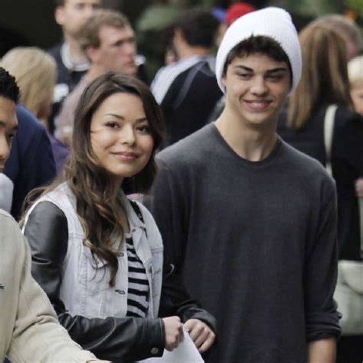 Miranda Cosgrove's Boyfriend: Exploring Her BAE