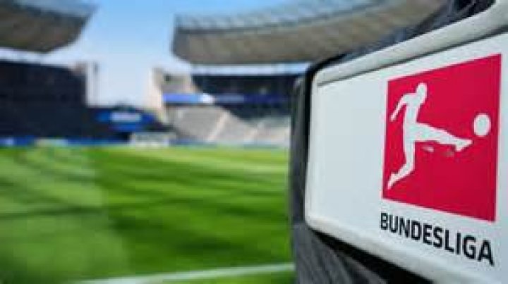 Mönchengladbach gegen Holstein im live tv stream Bundesliga, Testspiele heute live: Übertragung im Free-TV 29.07.2024