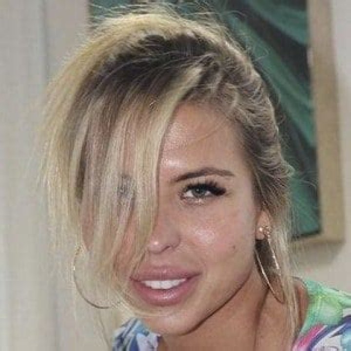 Natalia Garibotto - Age, Family, Bio