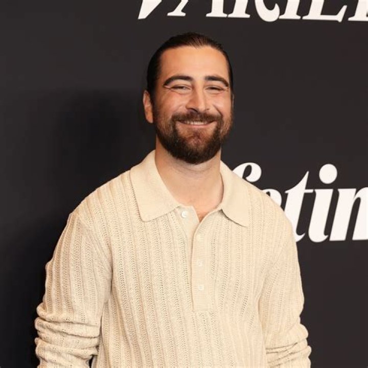 Noah Kahan's Relationship Status: Is He Married Or Single?