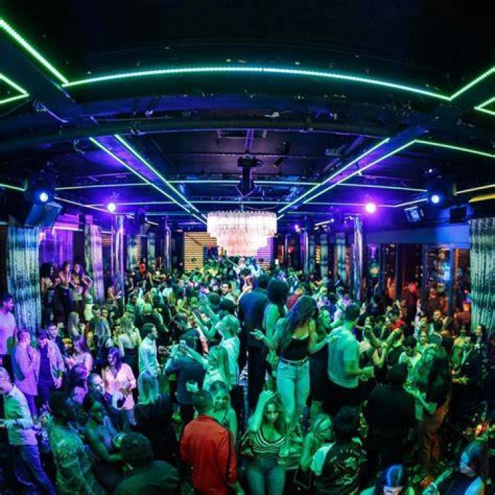 PHD Rooftop Lounge At Dream Downtown