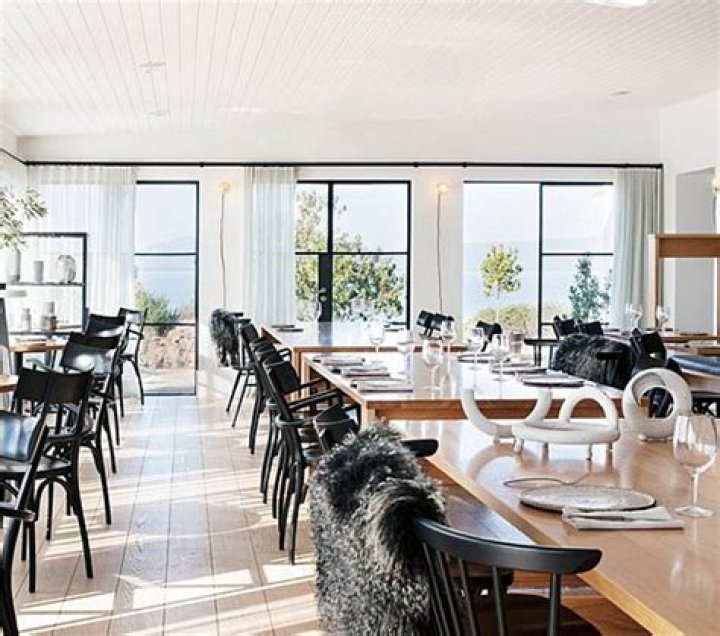 Piermont Hotel Review, Tasmania, Australia