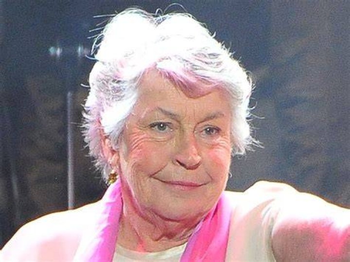 Remembering Helen Reddy's Daughter: A Devastating Loss