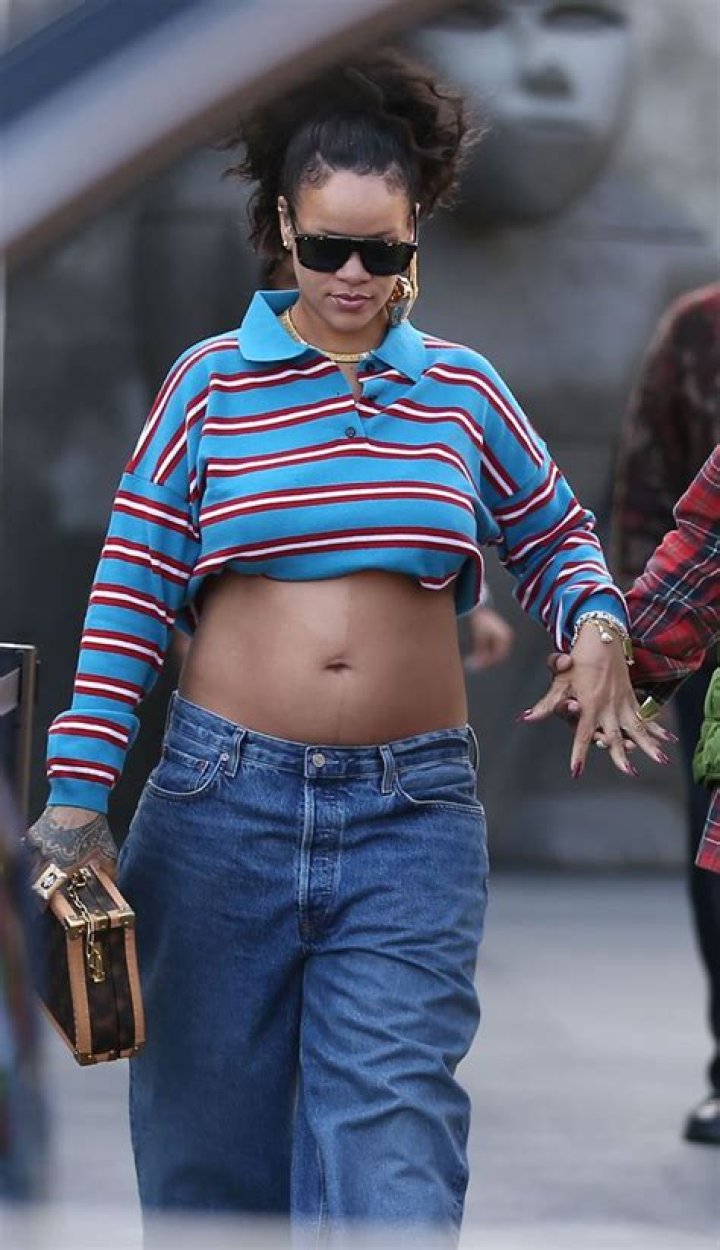 Rihanna's Pregnancy Rumors With Don Jazzy