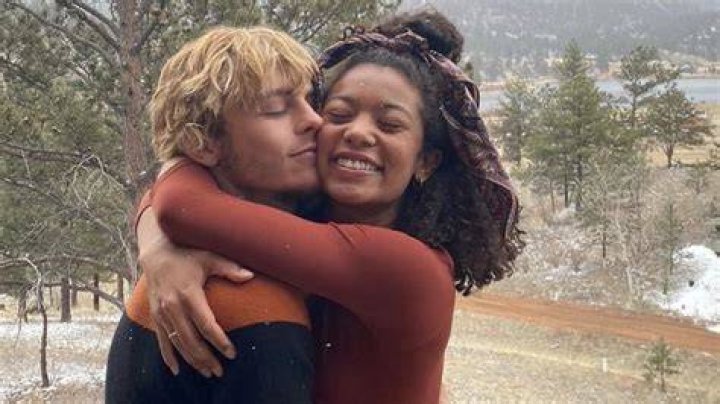 Ross Lynch And Jaz Sinclair Break Up
