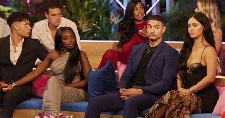 Samantha Logan's Love Life: Who's She Dating Now?