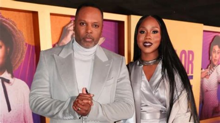 Sarah Jakes Roberts' Husband's Age: A Detailed Look