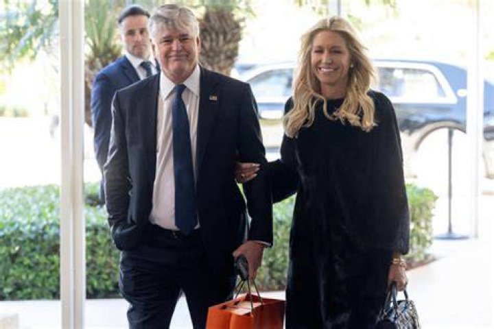 Sean Hannity And Ainsley Earhardt