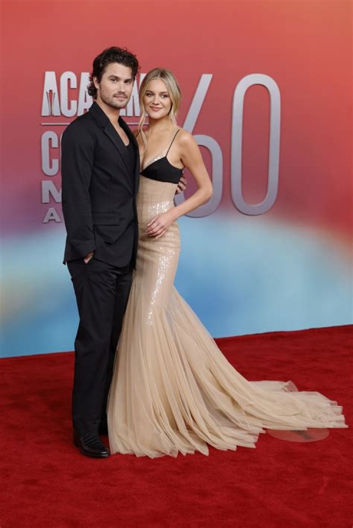 See The Stunning Height Of Kelsea Ballerini: All About Her Stature