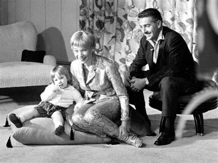 Shirley MacLaine's Children: Exploring Her Family Life And Legacy