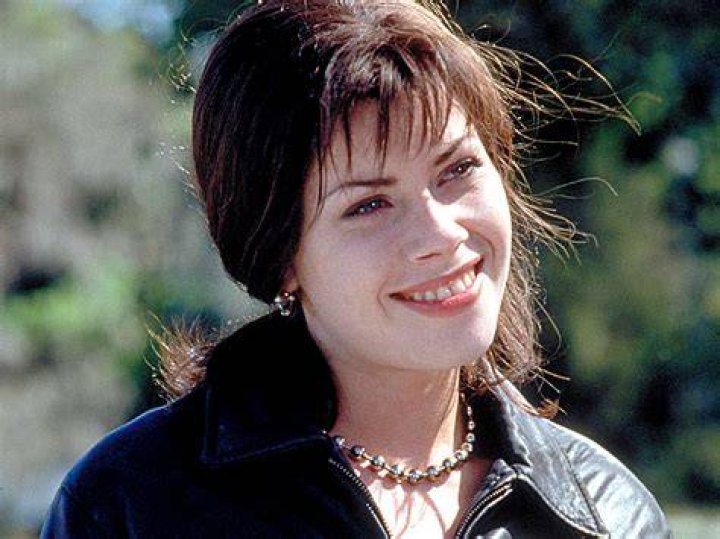 Spotlight On The Talented Actress Vicki Vallencourt: A Comprehensive Overview