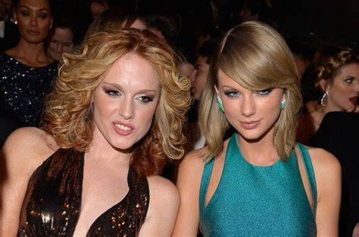 Taylor Swift And Abigail: A Sisterly Bond In The Spotlight